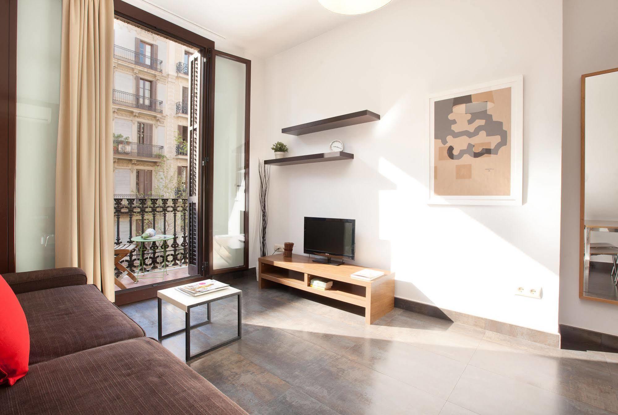Easy Sleep Gaudi Terrace Apartment Barcelona Luaran gambar