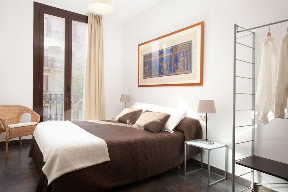 Easy Sleep Gaudi Terrace Apartment Barcelona Luaran gambar