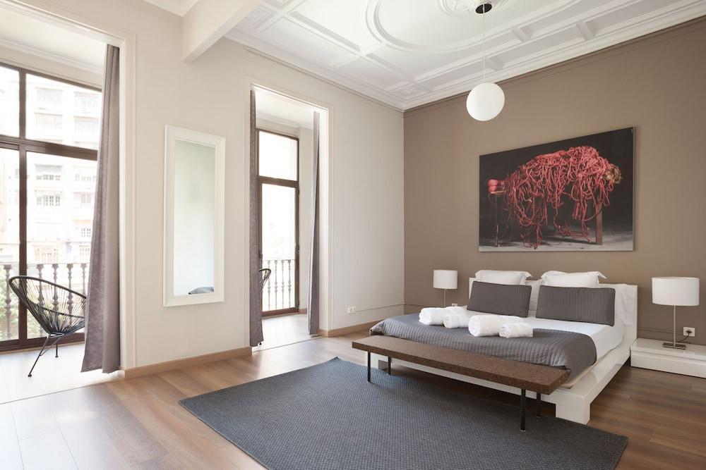 Easy Sleep Gaudi Terrace Apartment Barcelona Luaran gambar