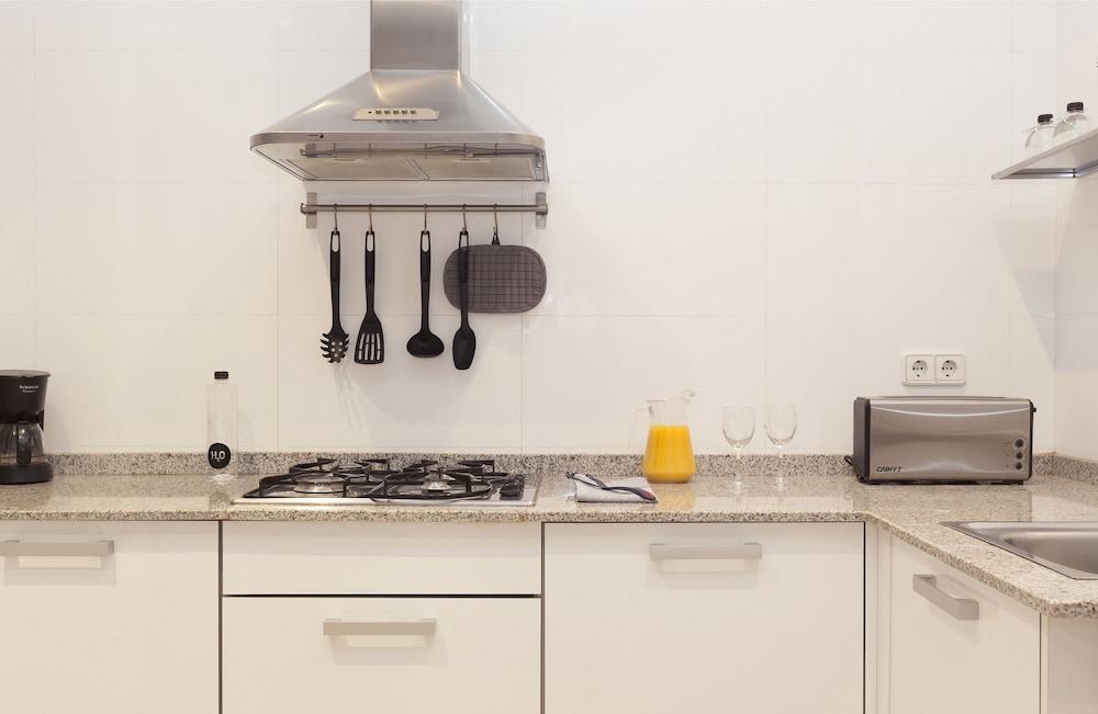 Easy Sleep Gaudi Terrace Apartment Barcelona Luaran gambar