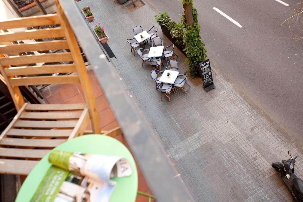 Easy Sleep Gaudi Terrace Apartment Barcelona Luaran gambar